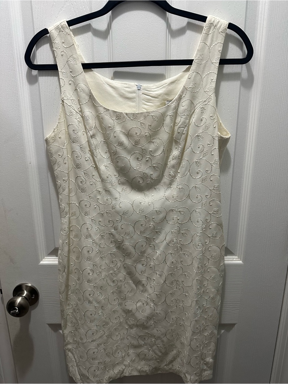 Vintage 1980/1990s Cream Embroidered Sleeveless Mini Dress